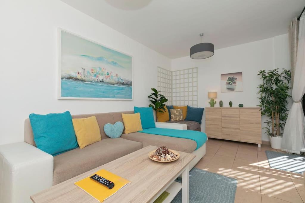 Lovely Spacious Apartment In Сан-Исидро Экстерьер фото